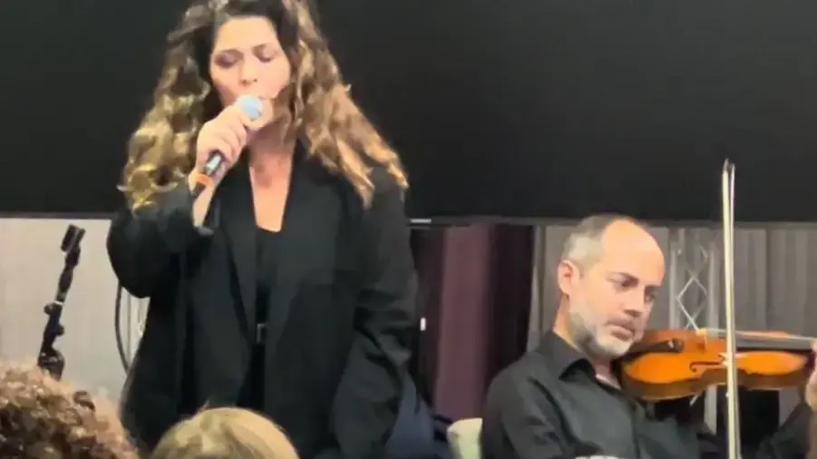 תזמורת המהפכה