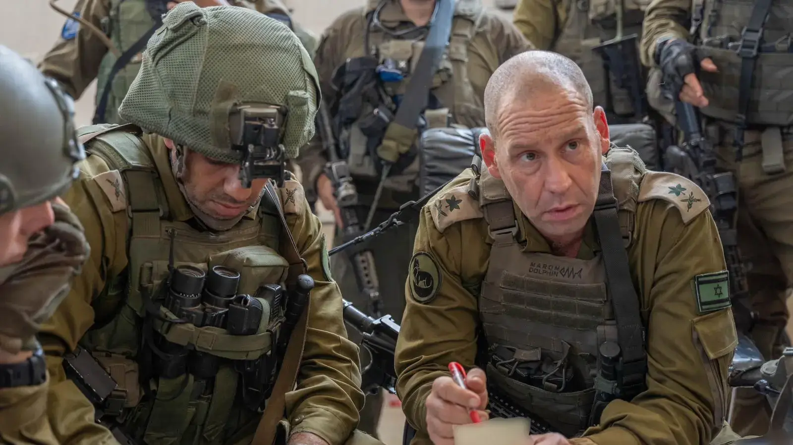 מפקד פיקוד דרום, אלוף ירון פינקלמן, בהערכת מצב בבית חולים שיפא בעזה