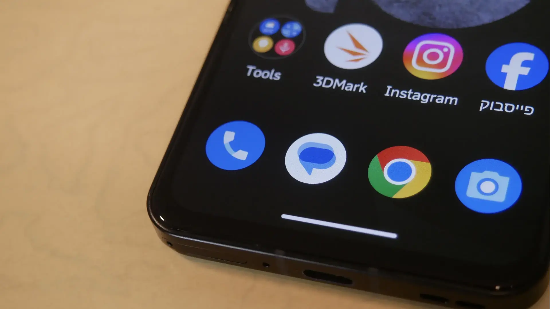 ASUS Zenfone 10
