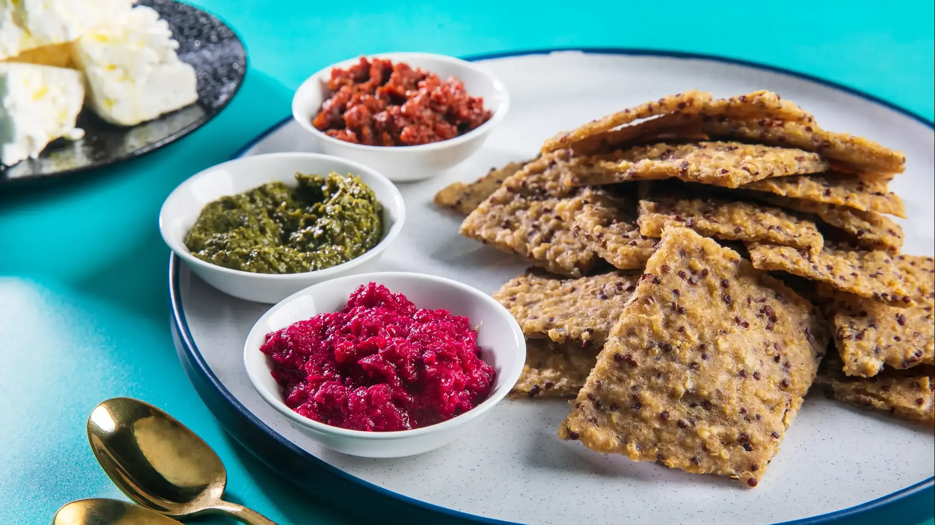 קרקרים שמכינים לבד מקינואה