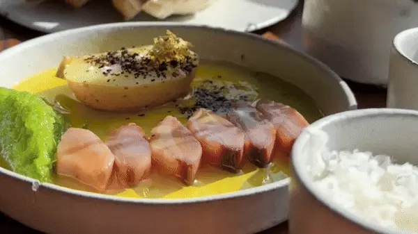 סנטי, תל אביב