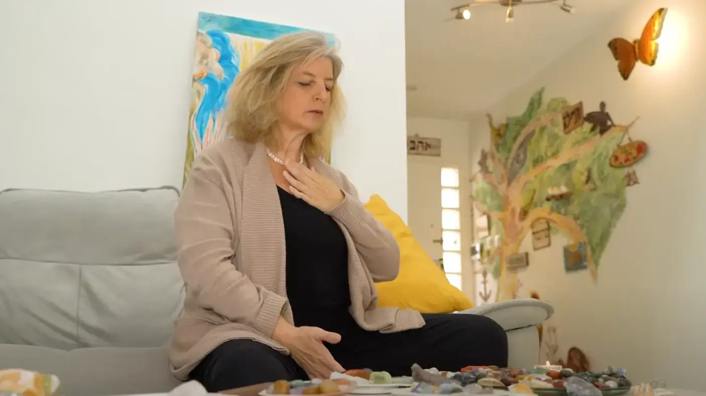 לימור כהן, מטפלת רגשית