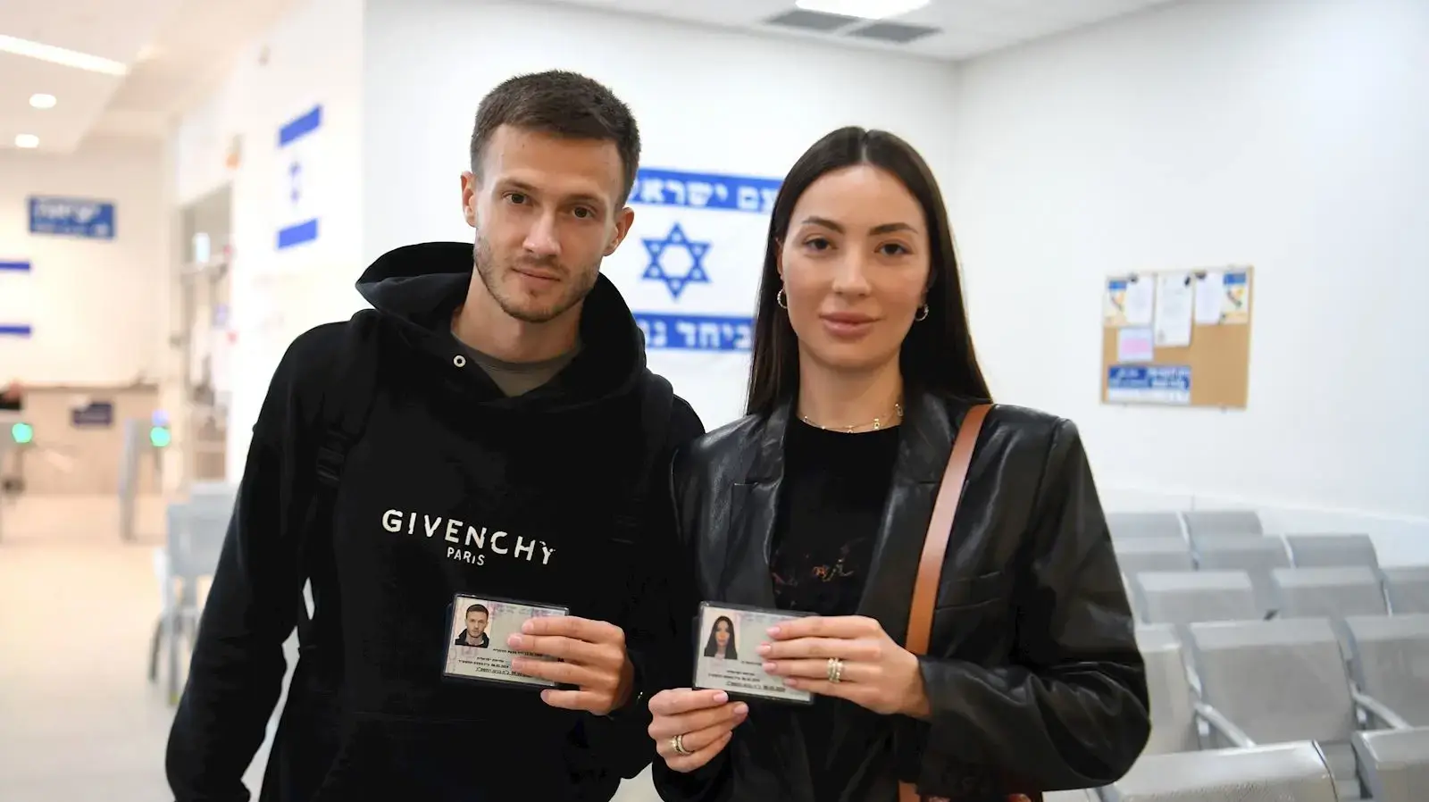 דניל לסובוי קשר מכבי חיפה מקבל תעודת זהות ישראלית