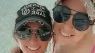 דונגאיילה דובסון ואמבר שירר שסוממו והותקפו מינית במהלך קרוז