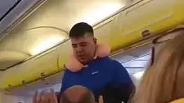 קטטה בין נוסעי ריינאייר לטנריף קטטה בין נוסעי ריינאייר לטנריף