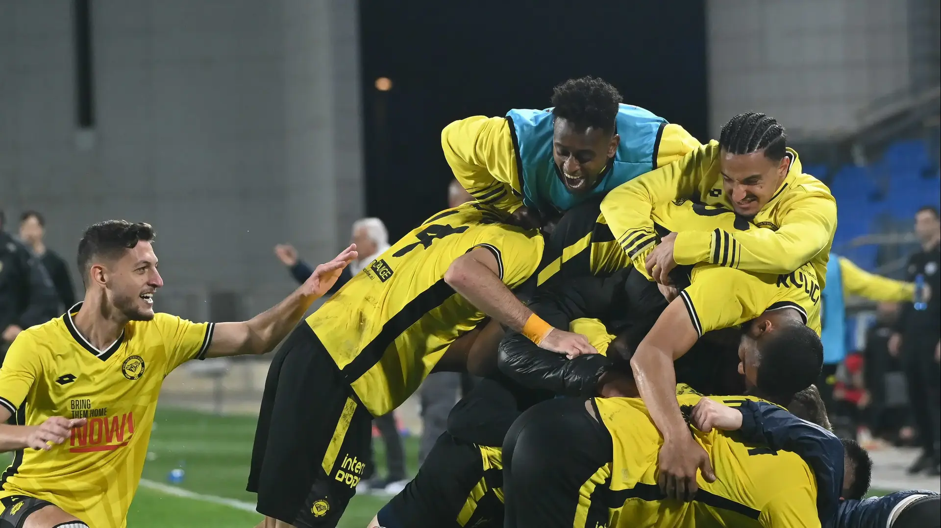 מקסים פלקושצ'נקו מכבי נתניה חוגג