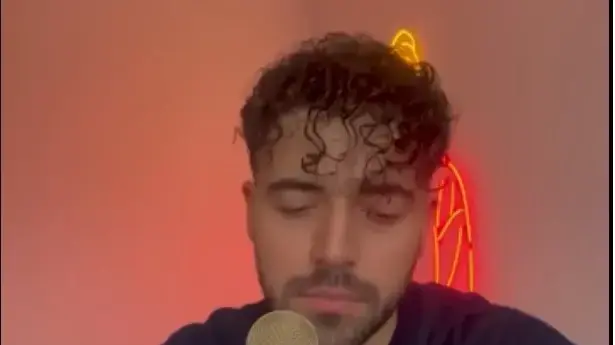 שרווין האג'יפור  זמר אירני