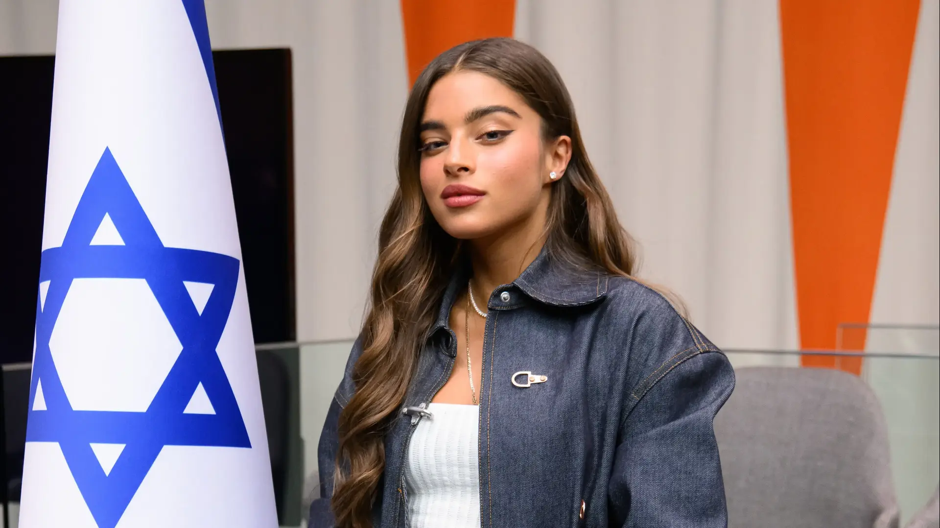נועה קירל