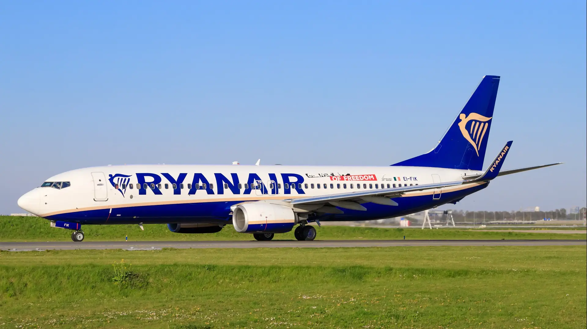 בואינג 737 של חברת ריינאייר בואינג 737 של חברת ריינאייר