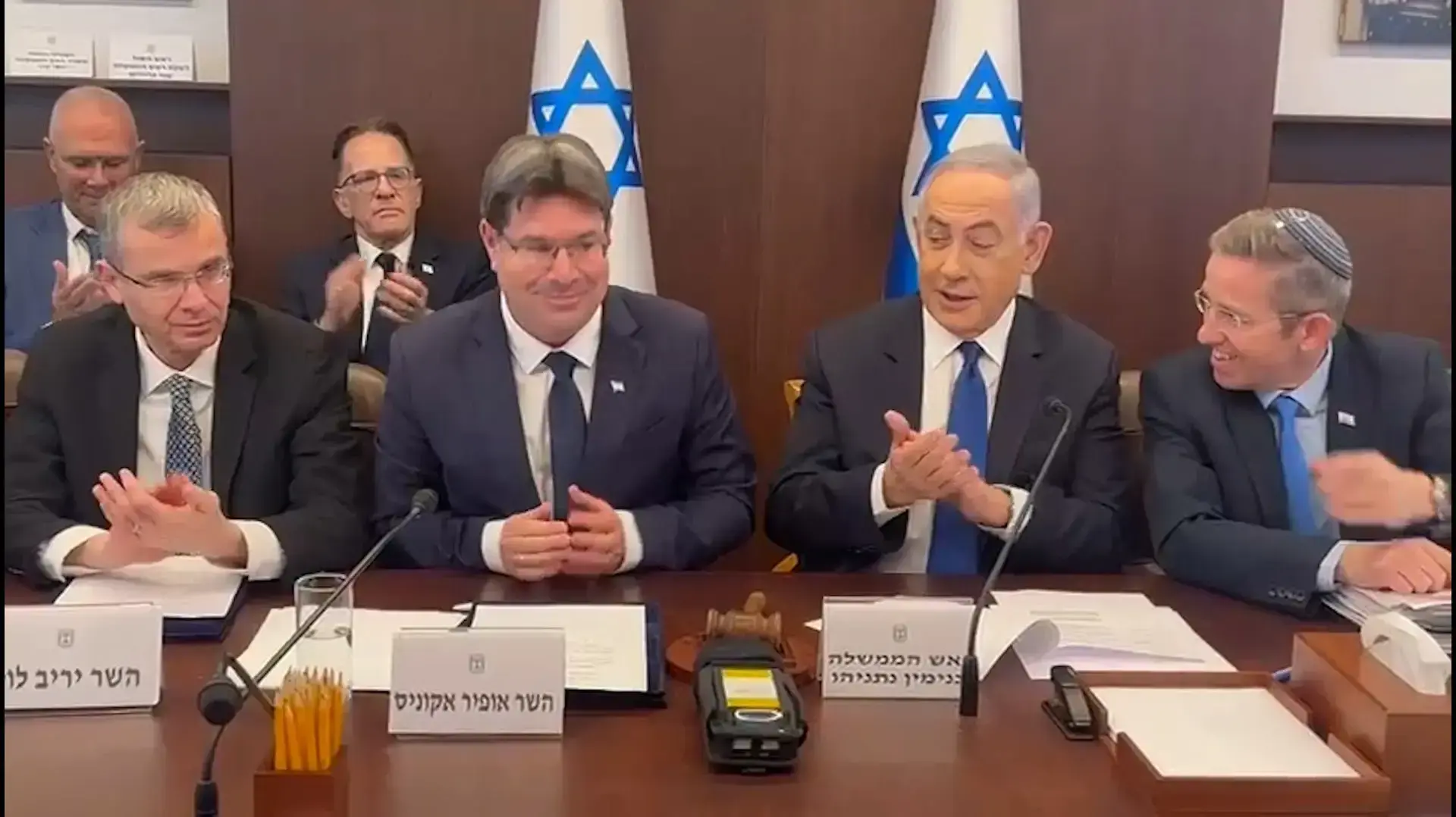 הממשלה אישרה את מינויו של השר אופיר אקוניס לתפקיד קונסול בניו יורק
17.03.24