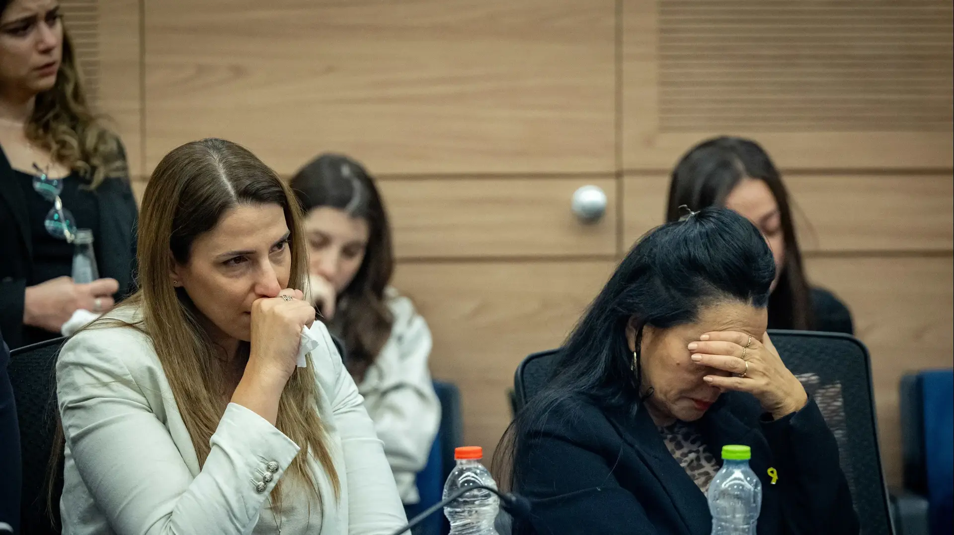 משפחות חטופות בדיון הוועדה למעמד האישה, 2 באפריל 2024