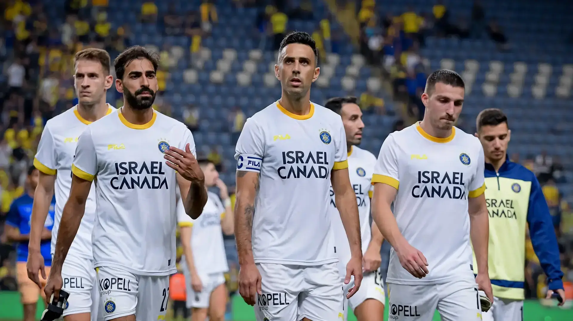 ערן זהב, אופיר דוידזאדה ושחקני מכבי תל אביב מאוכזבים אחרי ההדחה מהגביע