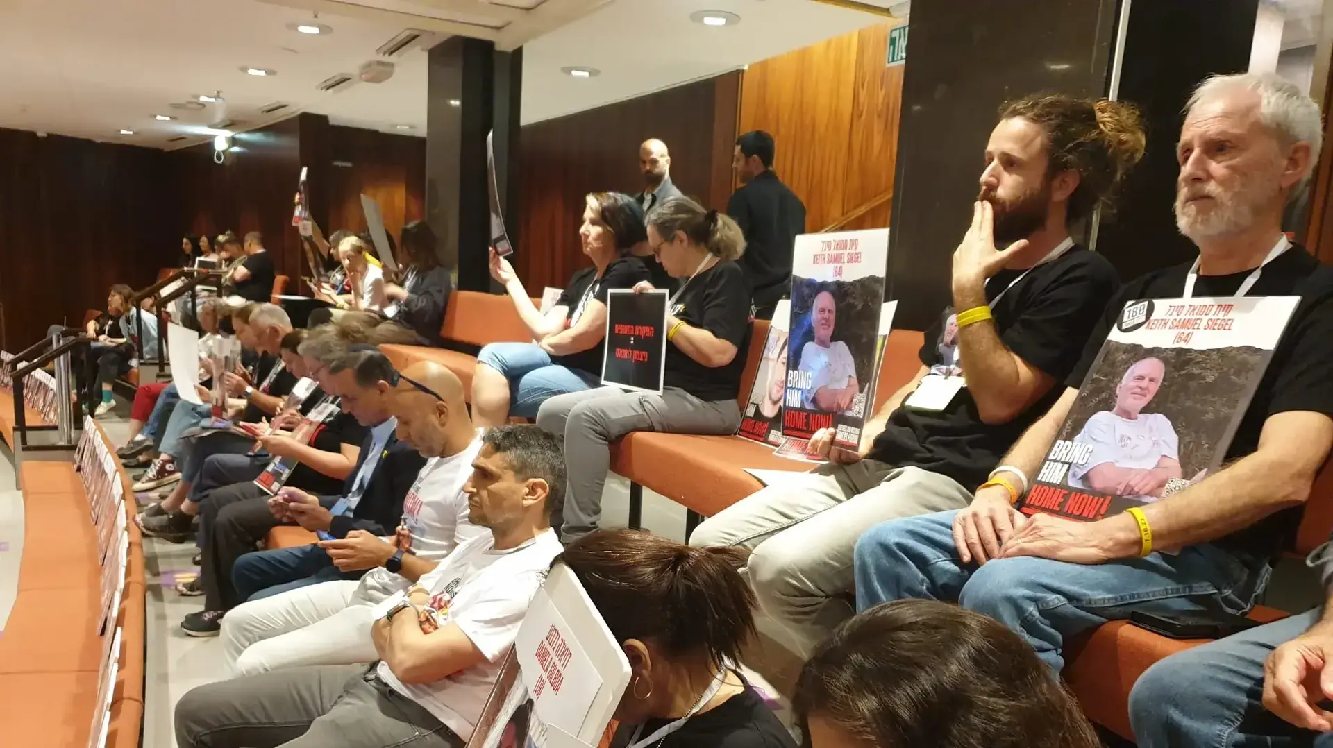 המליאה ריקה מחברי כנסת בדיון מליאת החטופים