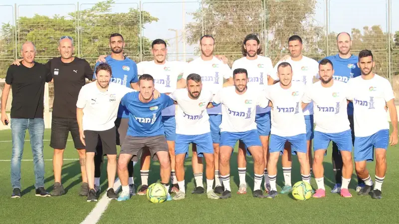 נבחרת ישראל בכדורגל שישיות