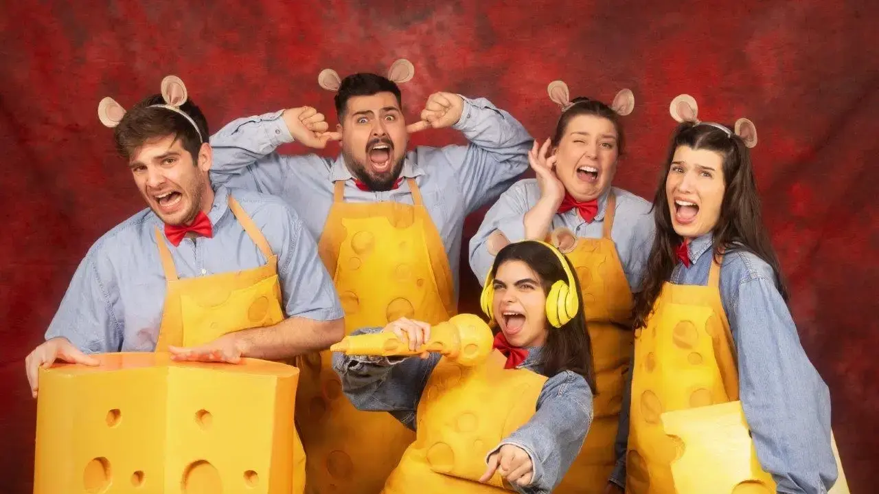 החולדה מוצרלה, הצגת ילדים