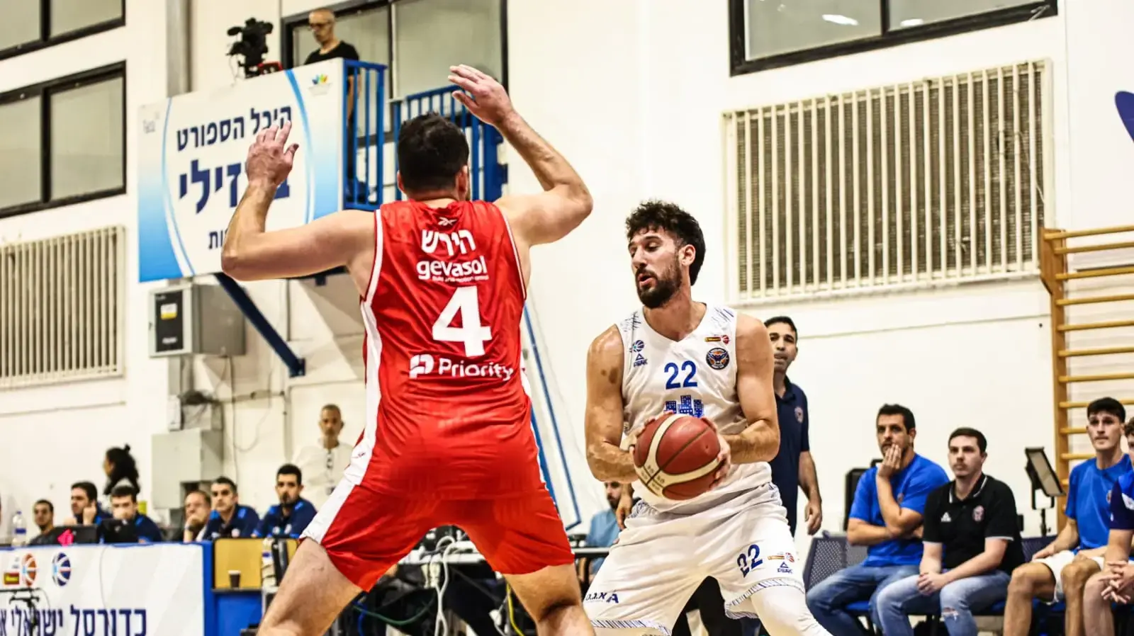 ג'וש פרוינד מכבי רחובות אלייזה הירש הפועל גלבוע גליל