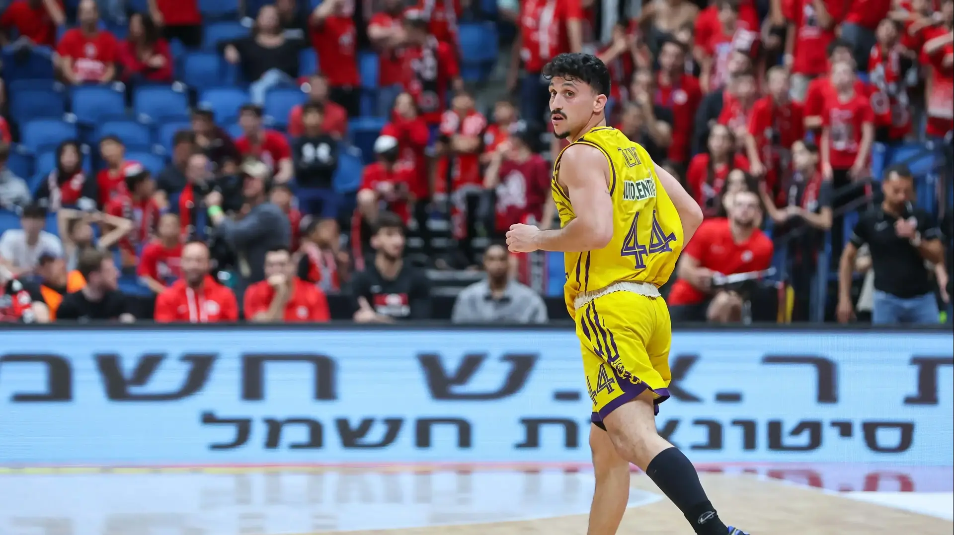 ניב משגב הפועל חולון