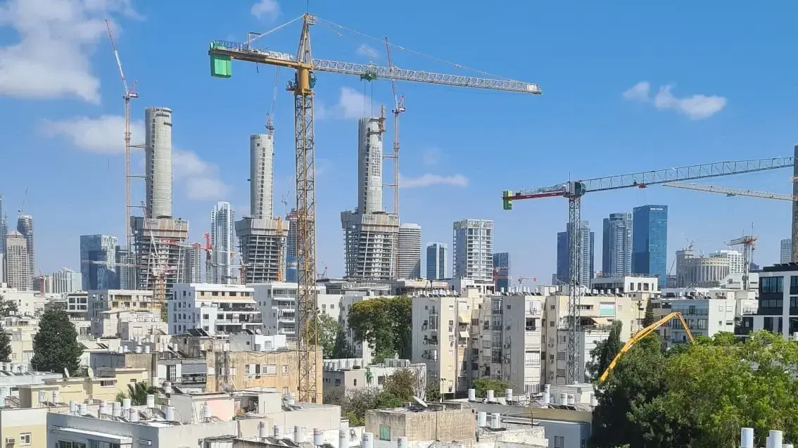 תל אביב
