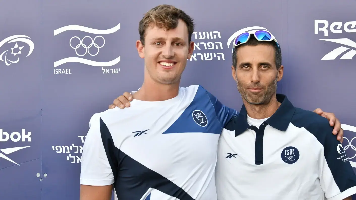 גל פרידמן, מאמן נבחרת הגלישה עם תום ראובני