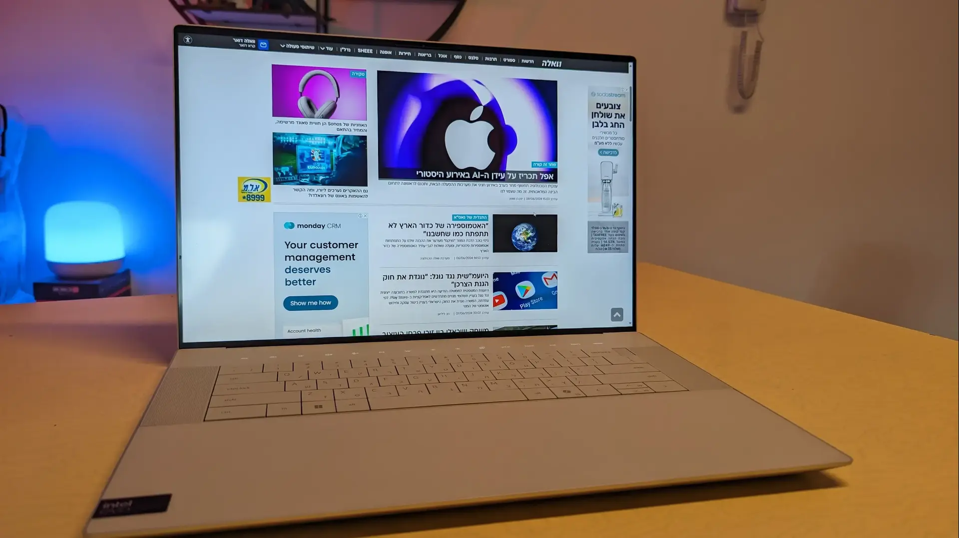 DELL XPS 16 DELL XPS 16