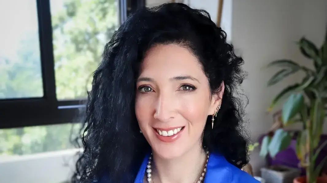 אנה לוי ליפניק.