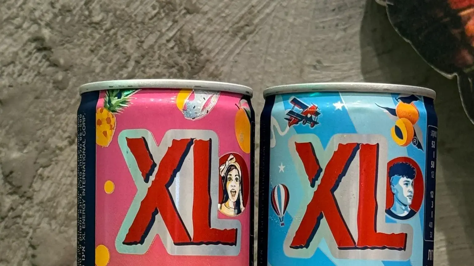 משקאות אנרגיה משמש-אפרסק ומנגו-אננס, XL