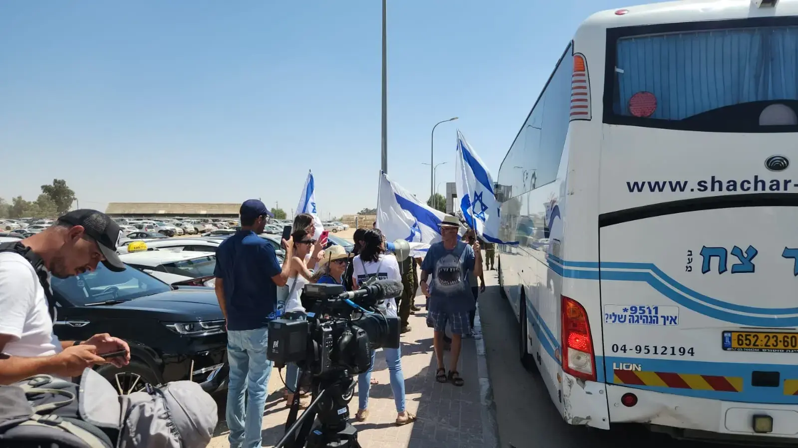 מהומות לאחר שמצ"ח פשטה על בסיס שדה תימן ועצרה חיילים בחשד שתקפו מחבלים, 29 ביולי 2024