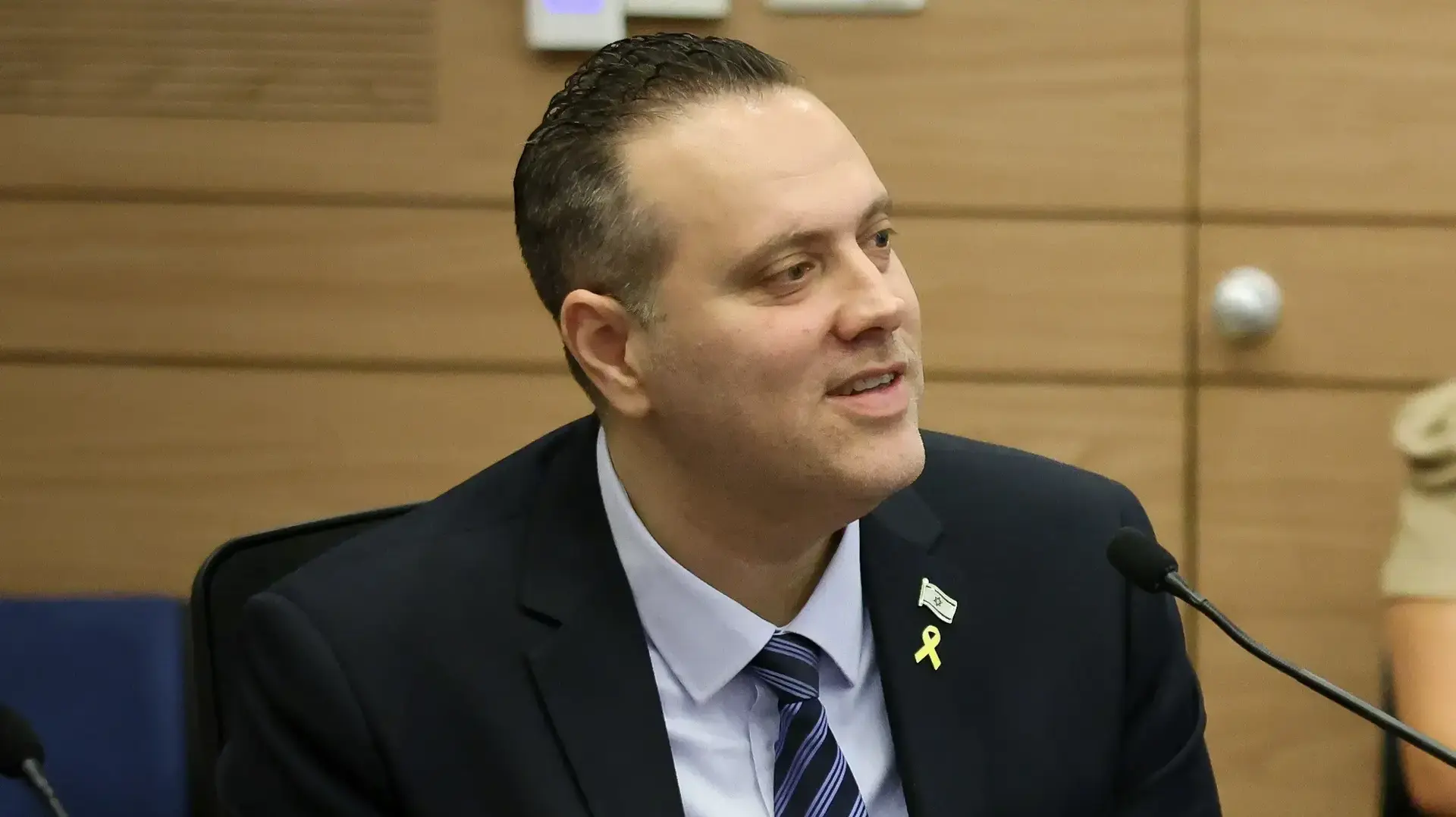 שר התרבות והספורט מיקי זוהר בועדת החינוך והתרבות של הכנסת, במהלך דיון על הרפורמה בתיקצוב הקולנוע שיזם, 31 ביולי 2024