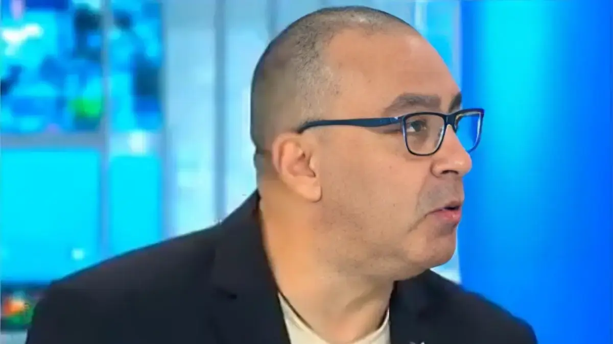 נעם אמיר, הפרשן לענייני צבא וביטחון אמר בערוץ 14, זוכה ללעג ברשת