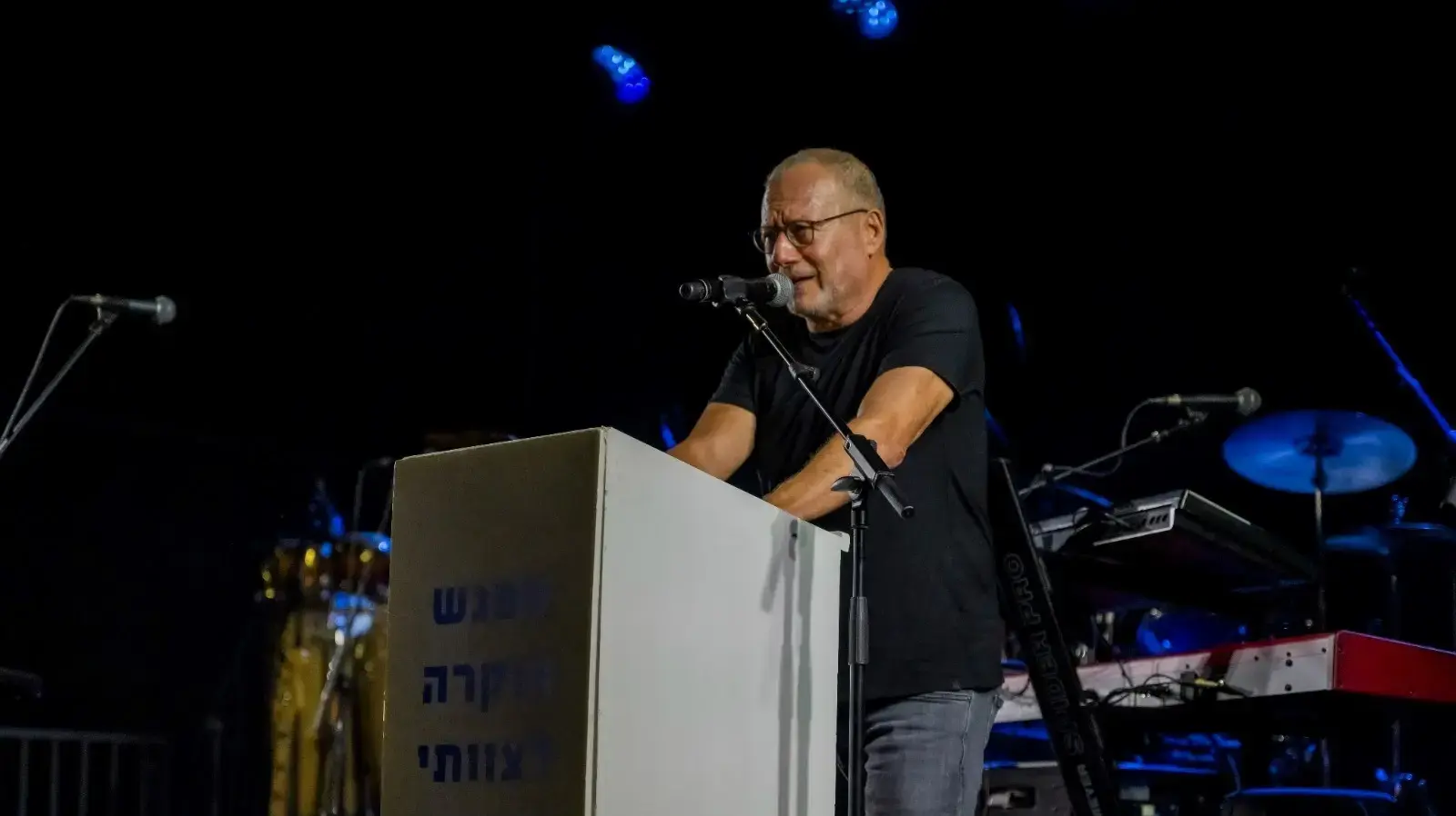 רוני דואק