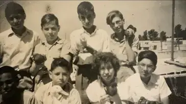 ילדי אצח"ה. אוריאל עם הברווז