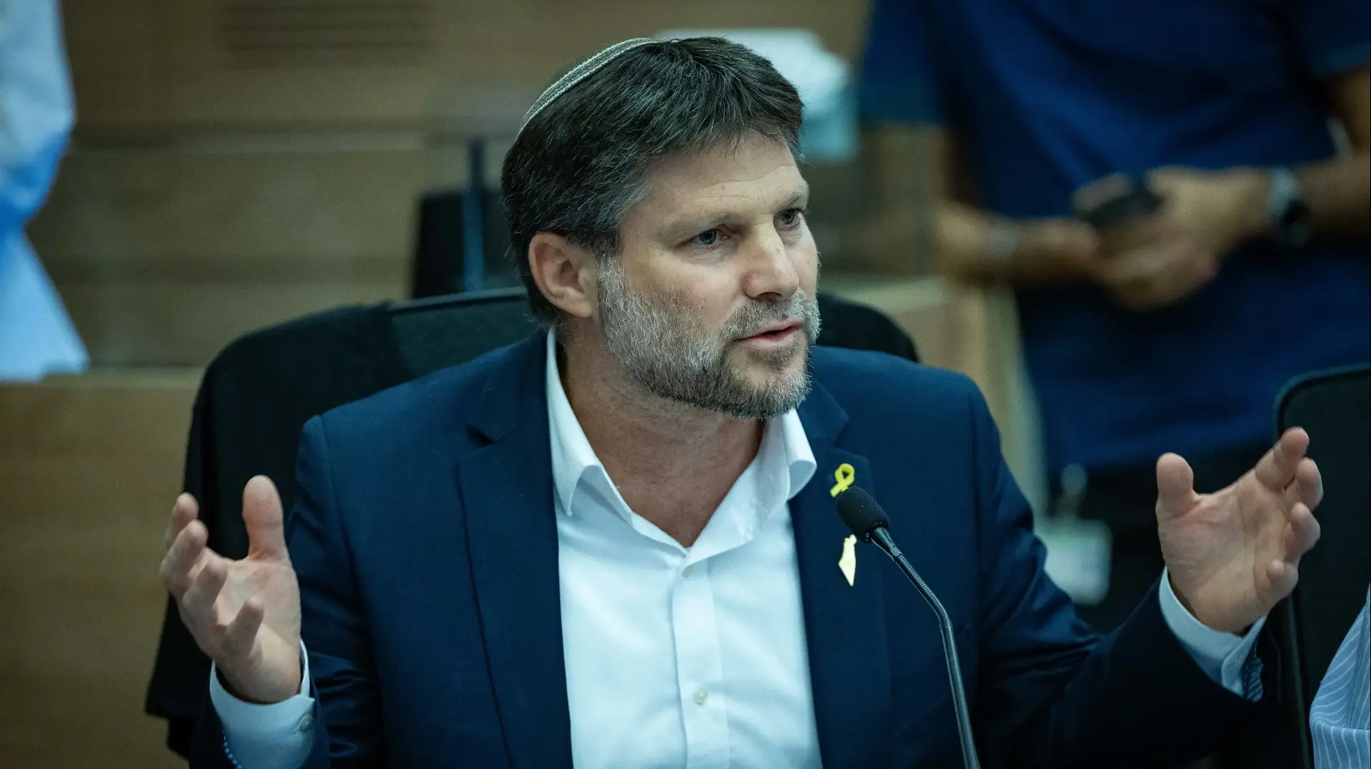 שר האוצר בצלאל סמוטריץ' בוועדת הכלכלה בכנסת

16 בספטמבר 2024