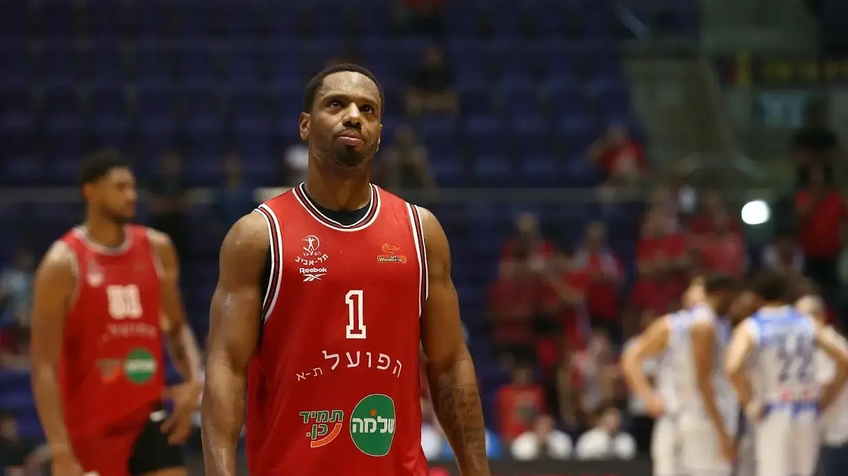 ג'ו רגלנד, הפועל תל אביב