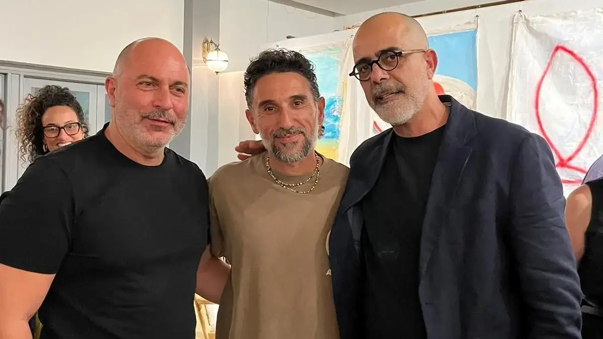כוכבי פאודה ומנכ"ל תיאטרון ב"ש