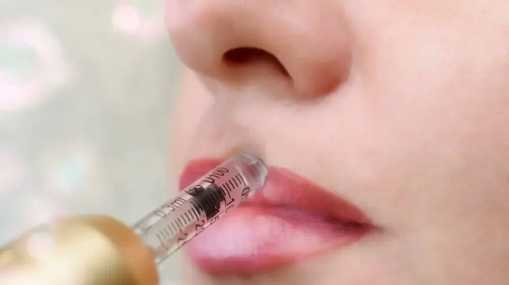 עט חומצה היאלרונית
