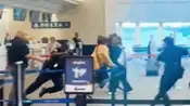 נוסעת רצה בצ'ק אין בטירוף