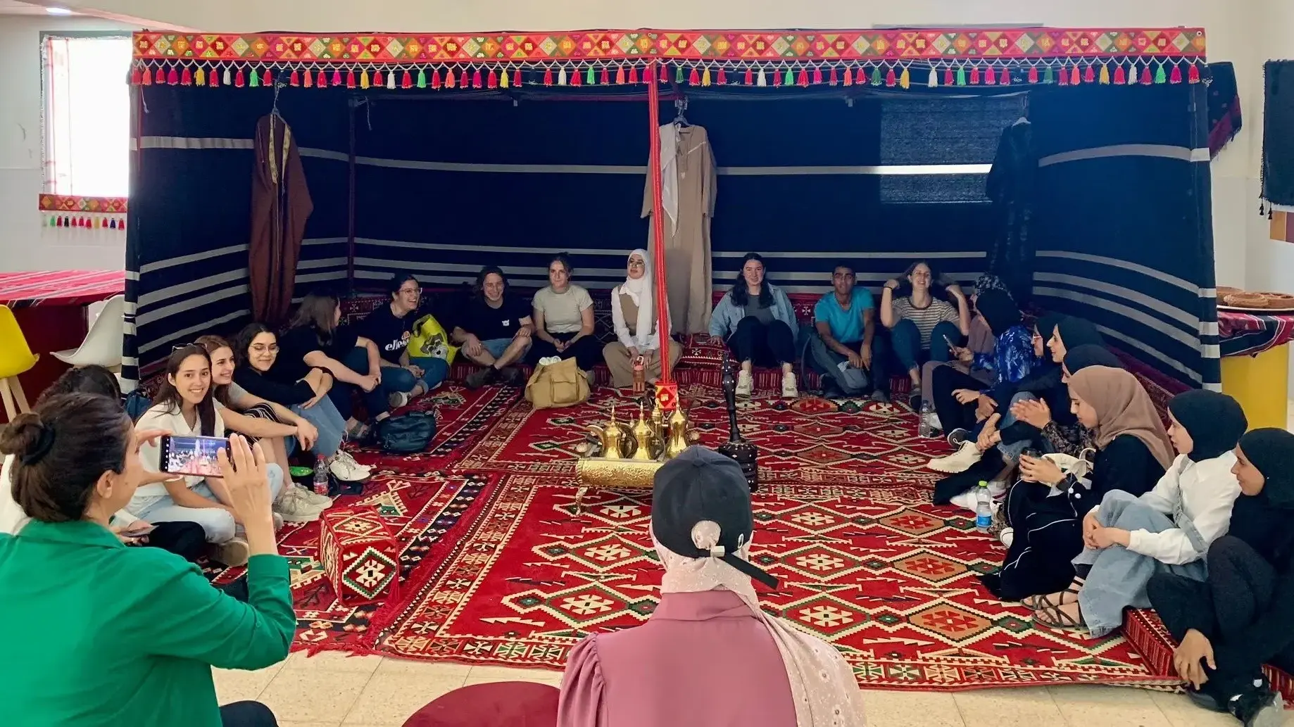 קבלת הפנים לתלמידות התיכון מחורה באוניברסיטת בן גוריון