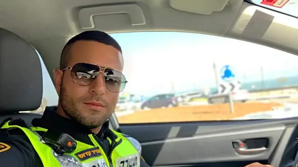 אדיר קדוש
