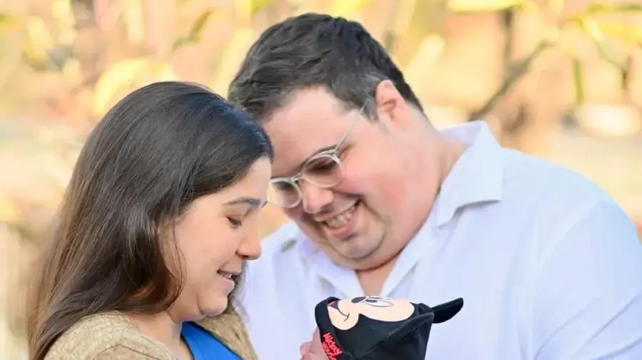 אוראל צברי, סיוון תם והבן אדם בברית