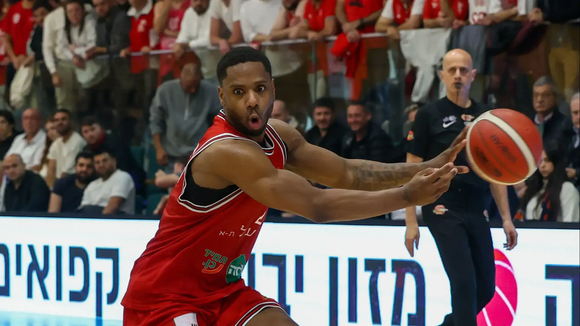 ג'ו רגלנד, הפועל תל אביב