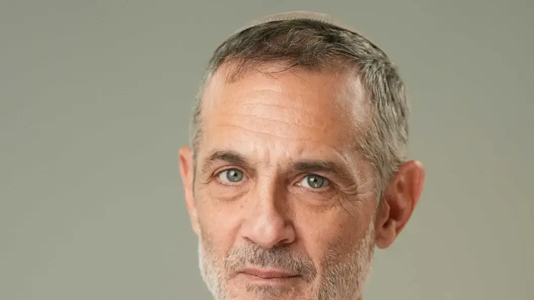 השחקן נתי רביץ