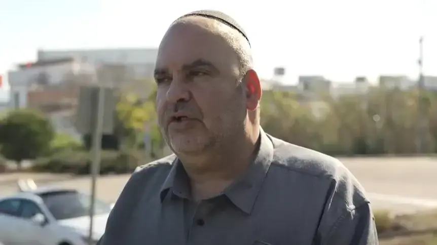 אפי אברג'יל