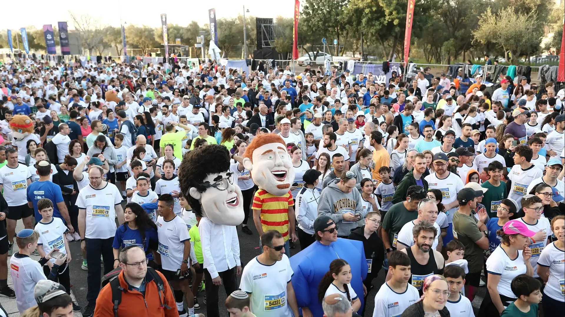 מרתון ירושלים ה-14 בסימן "עם ישראל רץ". 4 באפריל 2025. מרתון ירושלים ה-14 בסימן "עם ישראל רץ". 4 באפריל 2025.