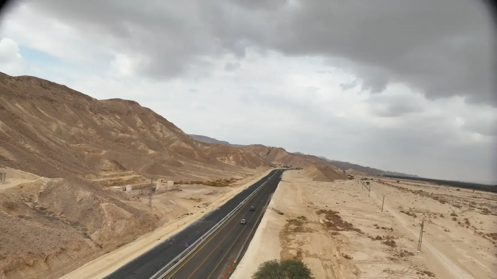 קטע משופץ חדש בכביש הערבה (90) מקטורה לנחל שיטה