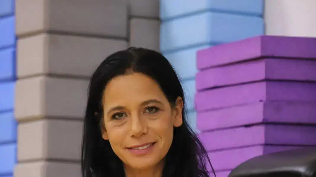 קרן שתוי מנכלית קבוצת הולמס פלייס קרן שתוי מנכלית קבוצת הולמס פלייס