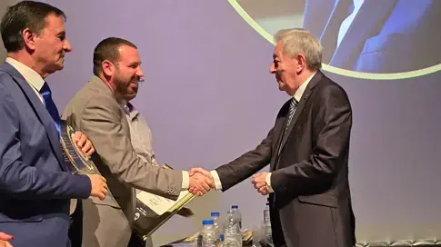 אות יקיר העיר הוענק לנשיא HIP פרופ' אדוארד יעקובוב