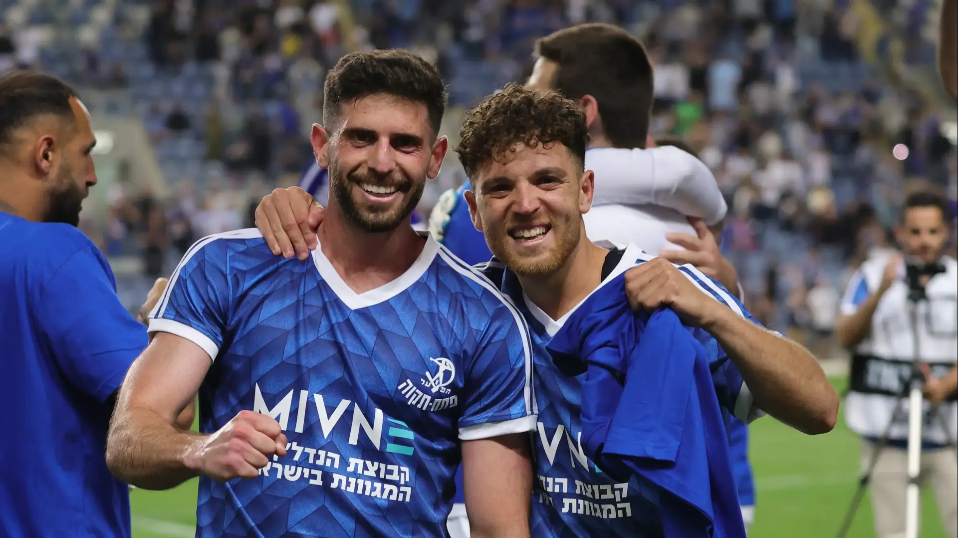 גולן בני (מימין), תומר אלטמן שחקני הפועל פתח תקוה