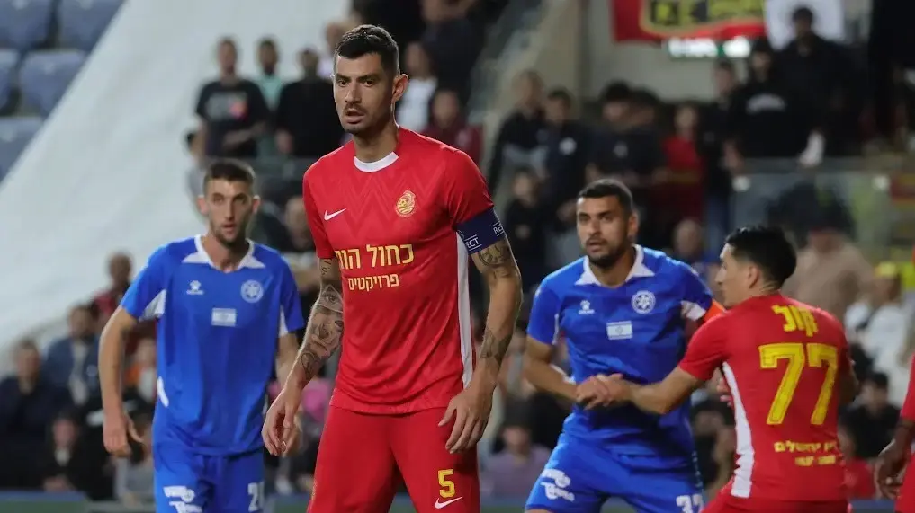 שחקן מ.ס. אשדוד ניר ביטון