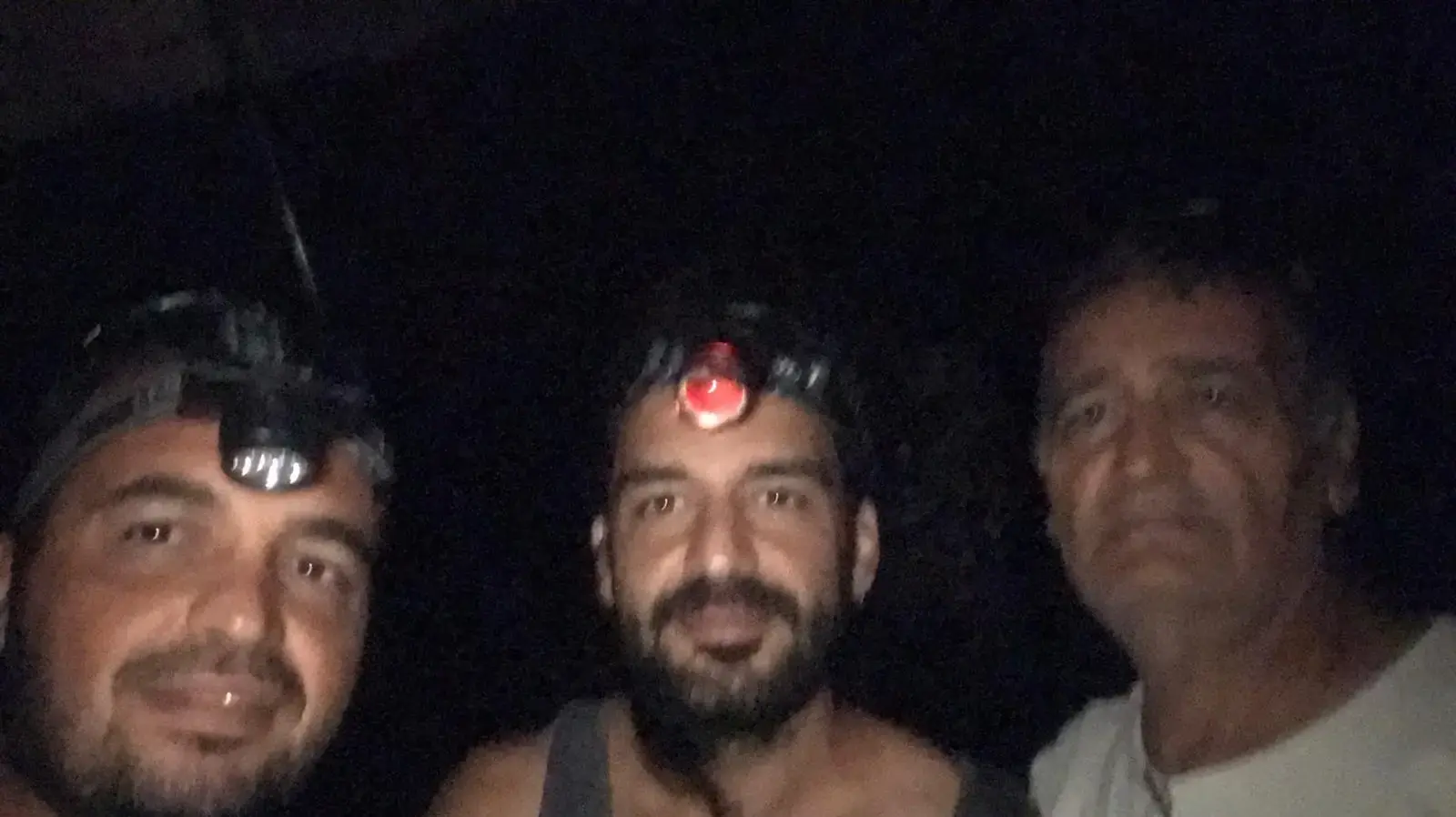 אריה ז"ל, רון ואלי ז"ל באחד ממסעות הדיג שלהם
