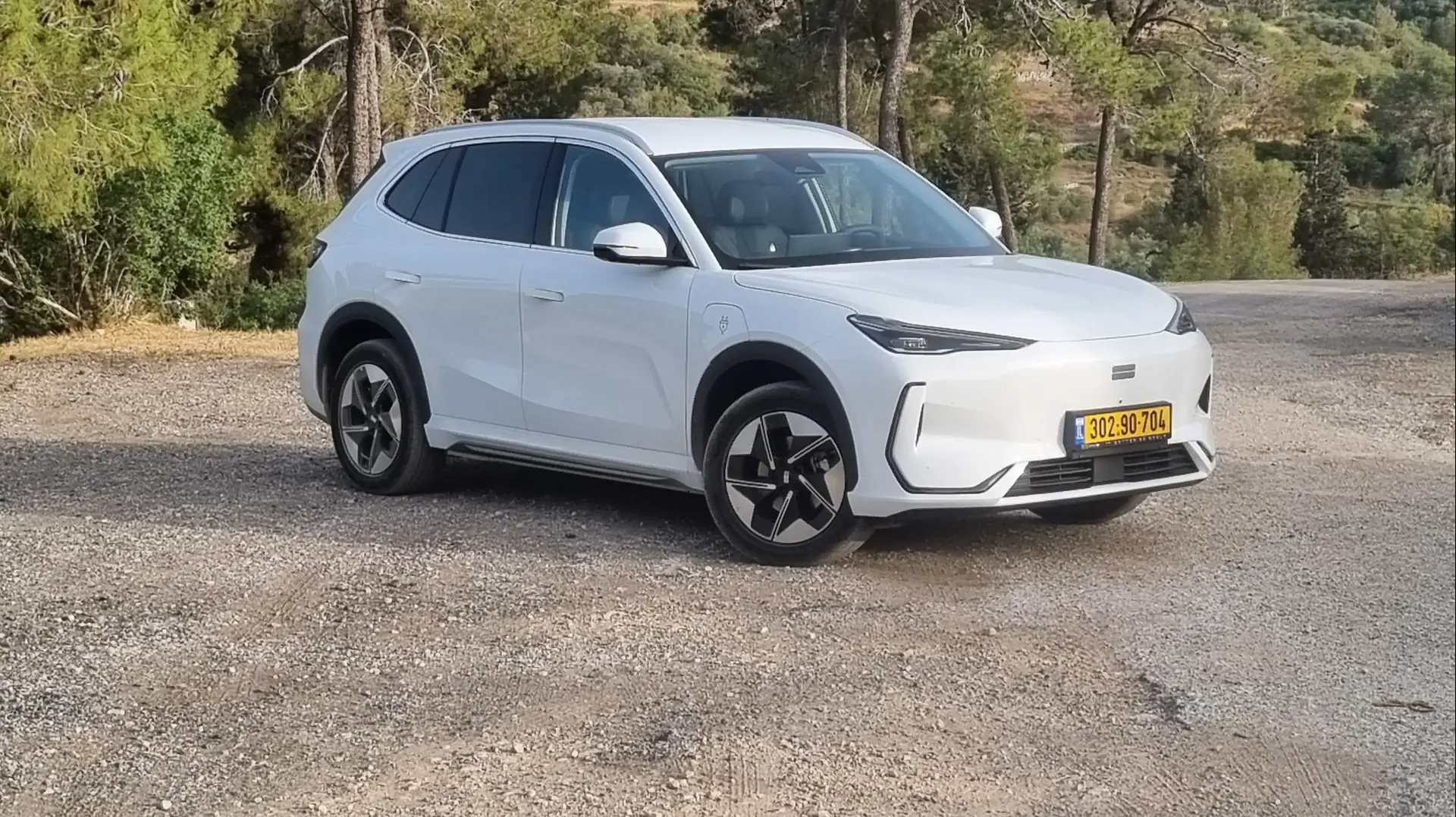 ג'ילי EX5